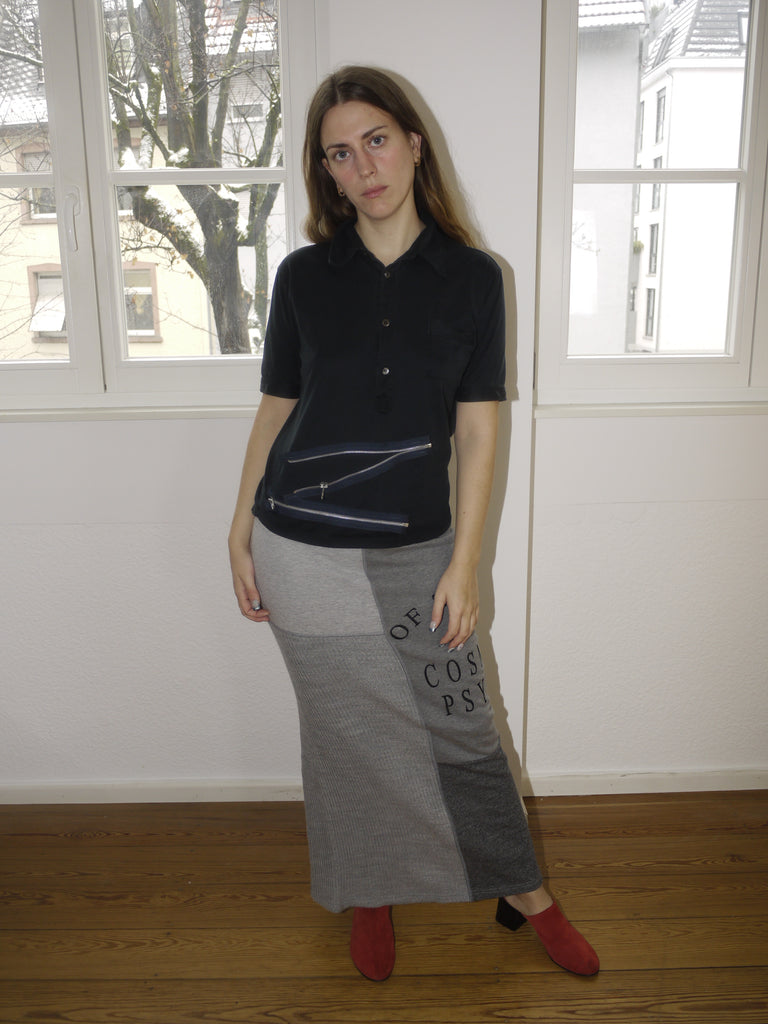 Original Acne Studios red suede mules with rounded toe and chunky block heel, modern minimalist design with Scandinavian flair, photographed on white background.
